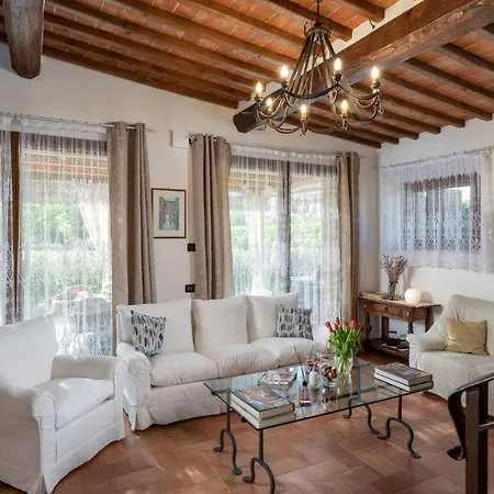 빌라 La Capanna Di Elfo Luxury View