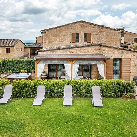 La Capanna Di Elfo Luxury View Villa Siena