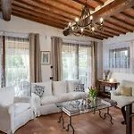 Villa La Capanna Di Elfo Luxury View
