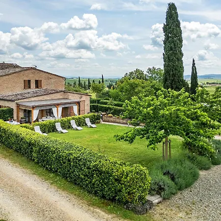 La Capanna Di Elfo Luxury View * سيينا